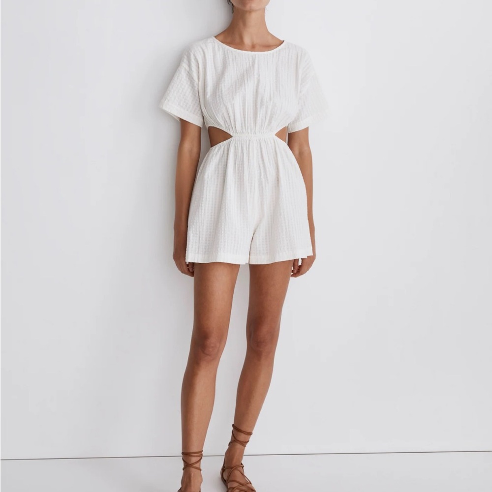Madewell, Cutout Romper in Seersucker size large new without tags never worn